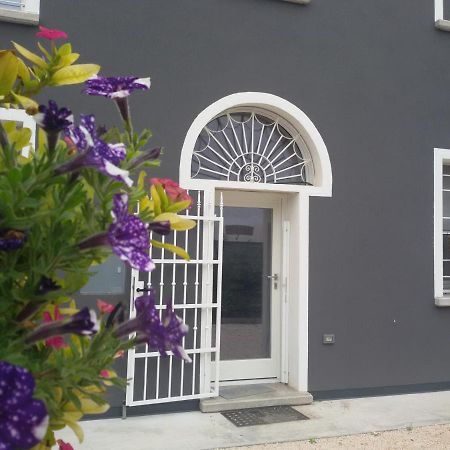 Zucchero Sui Baffi- Food Lovers B&B Мантова Екстериор снимка