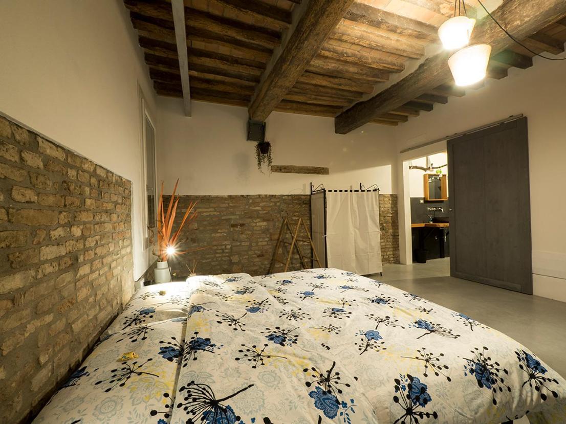 Zucchero Sui Baffi- Food Lovers B&B Мантова Екстериор снимка