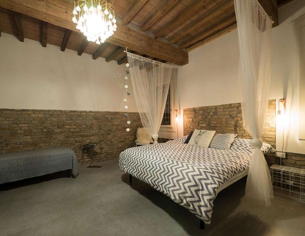 Zucchero Sui Baffi- Food Lovers B&B Мантова Екстериор снимка